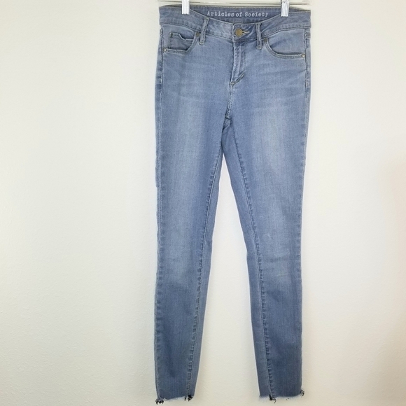 ARTICLES OF SOCIETY  'Sarah' Cut Off Hem Jeans, 26 - Picture 1 of 9